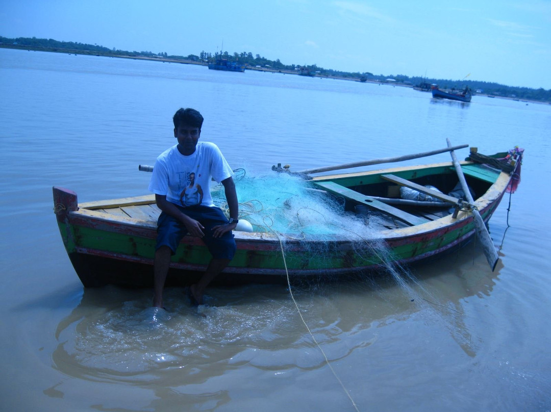 Balaramgadi Beach景点图片