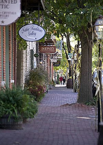 Escape On Main-圣查尔斯必去景点