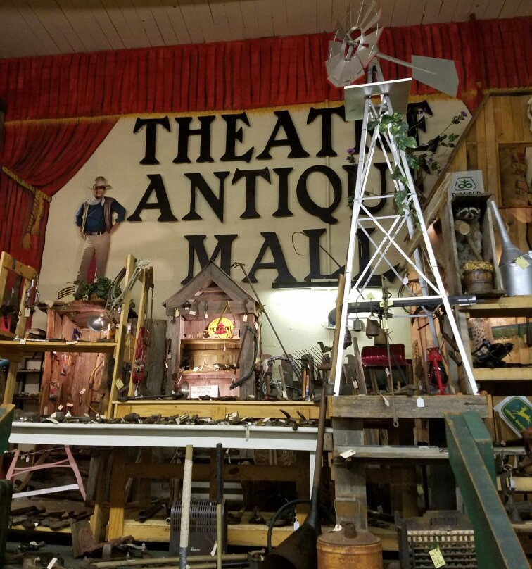 Denham Springs Antique Village-德纳姆斯普林斯必去景点