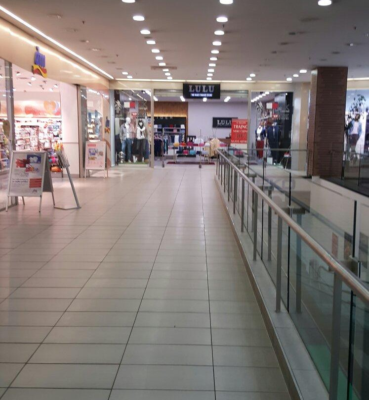 Grand Centar Shopping Mall景点图片