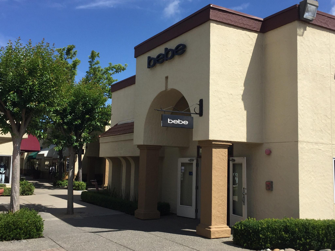 Folsom Premium Outlets-佛森必去景点