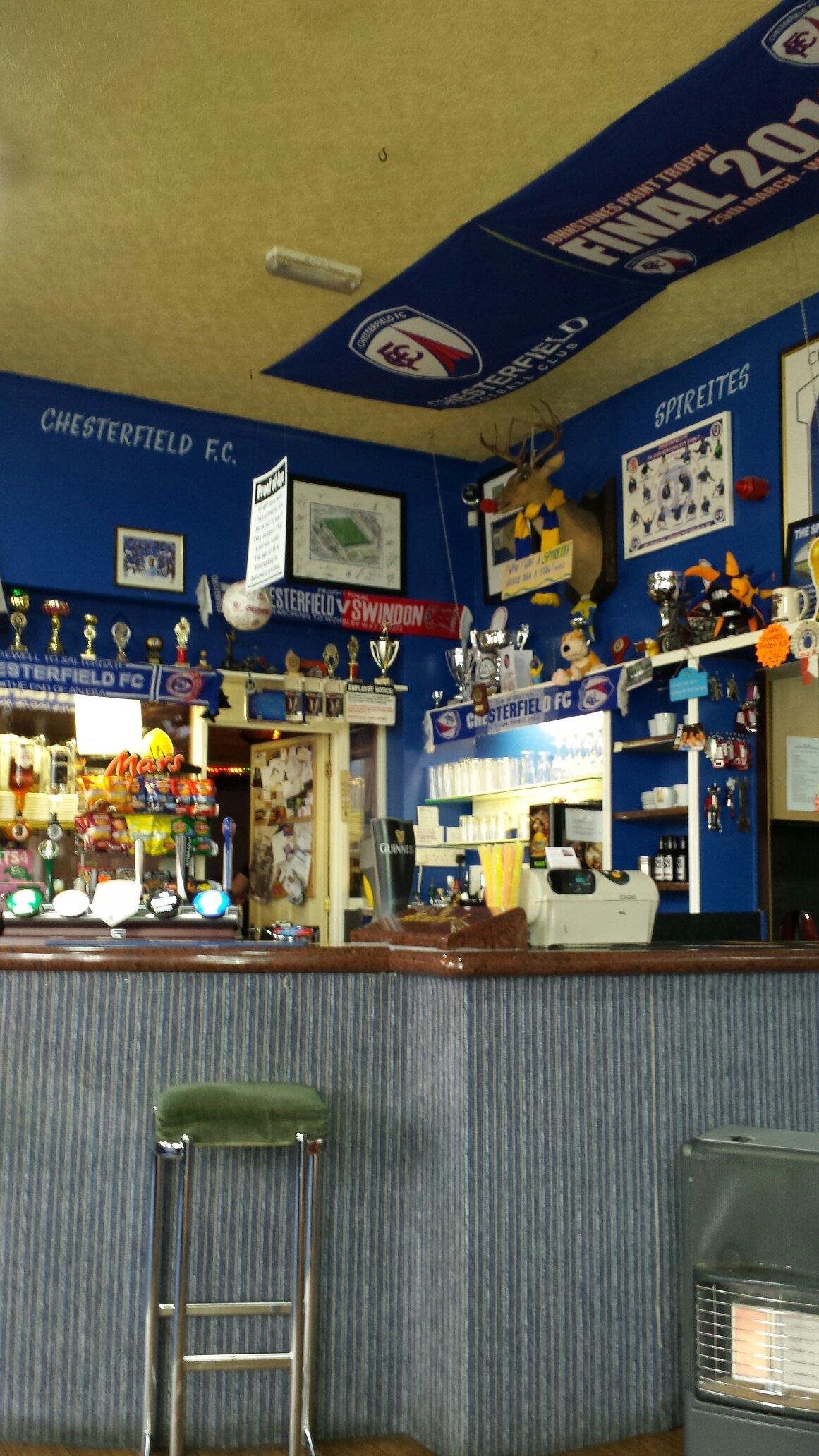 Harleys Bar-官方