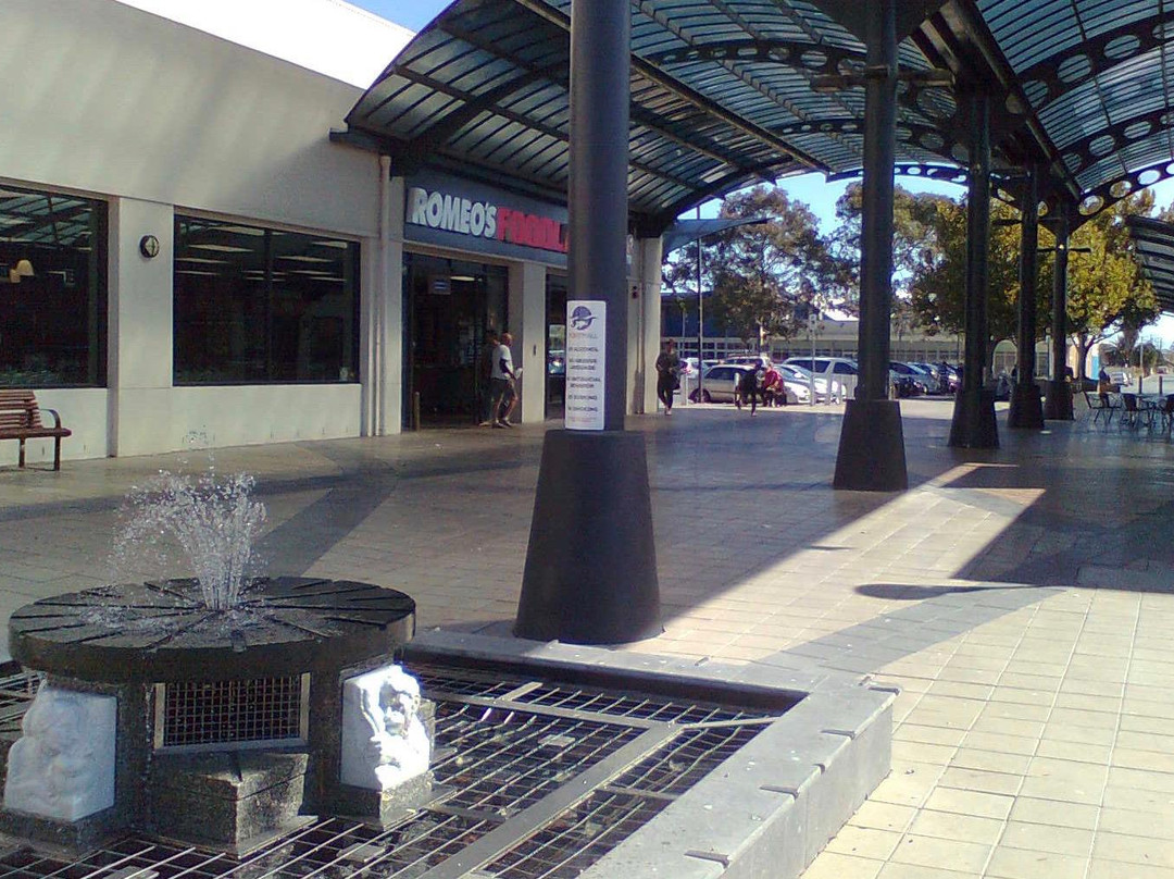 Port Mall Shopping Centre景点图片