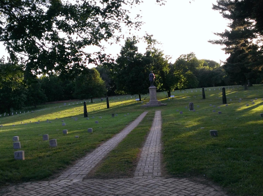 Fredericksburg Confederate Cemetery景点图片