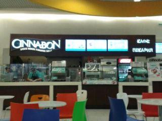 Baklashi餐馆和美食-Cinnabon