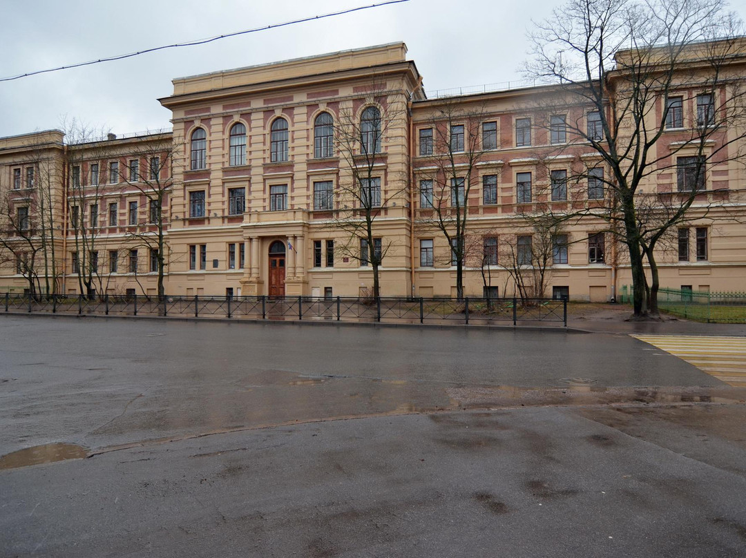 Tsarskoye Selo Real School Building景点图片