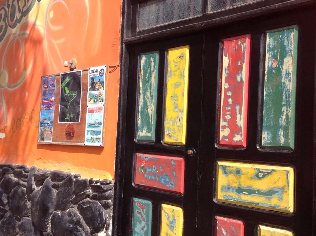 Buddy Bar-圣塔玛丽亚必去景点