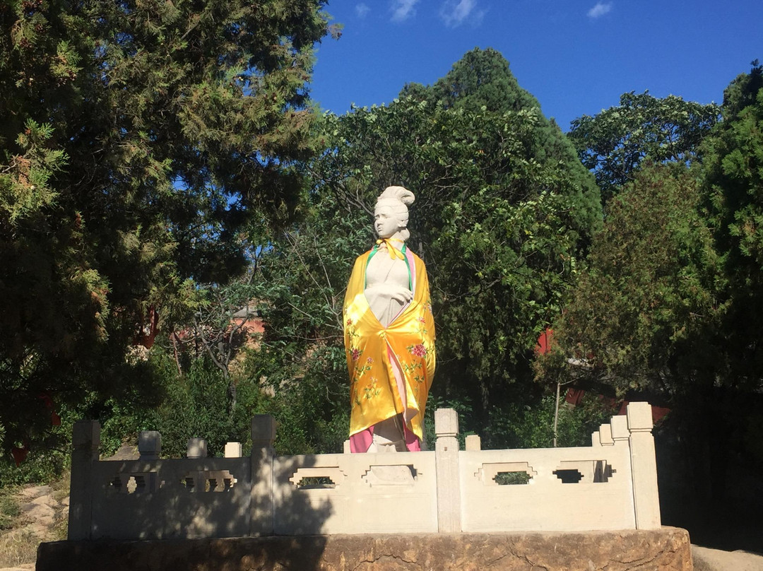 孟姜女庙-秦皇岛市必去景点