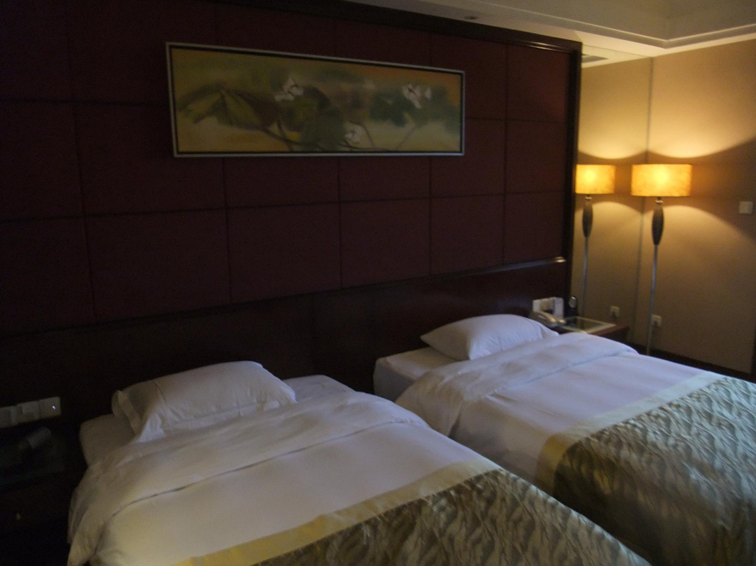 宏源国际饭店主图