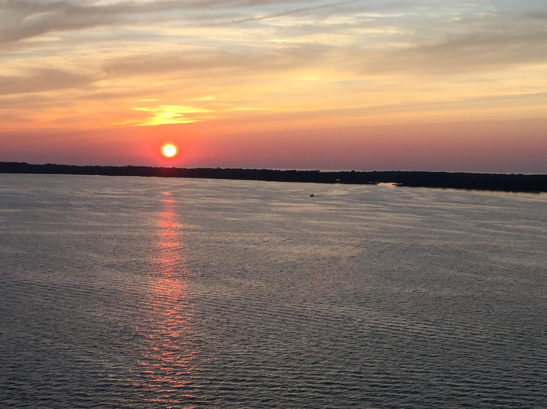 Port Erie Bicentennial Tower-伊利必去景点