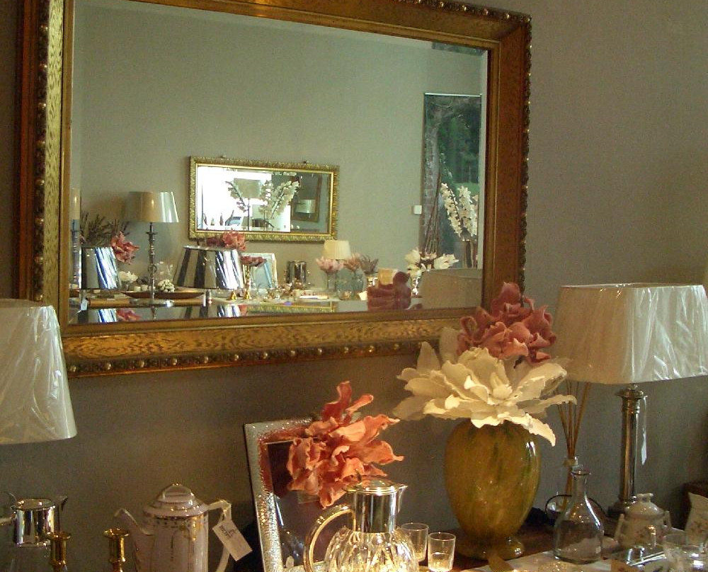 Brocante Antike Tafelkultur - Antique Lifestyle-德累斯顿必去景点