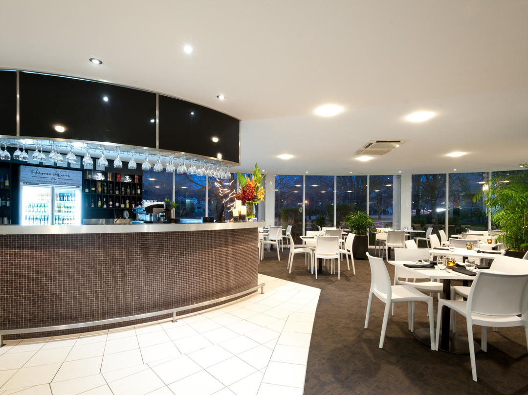 Macquarie餐馆和美食-Benjamin's Dining & Bar