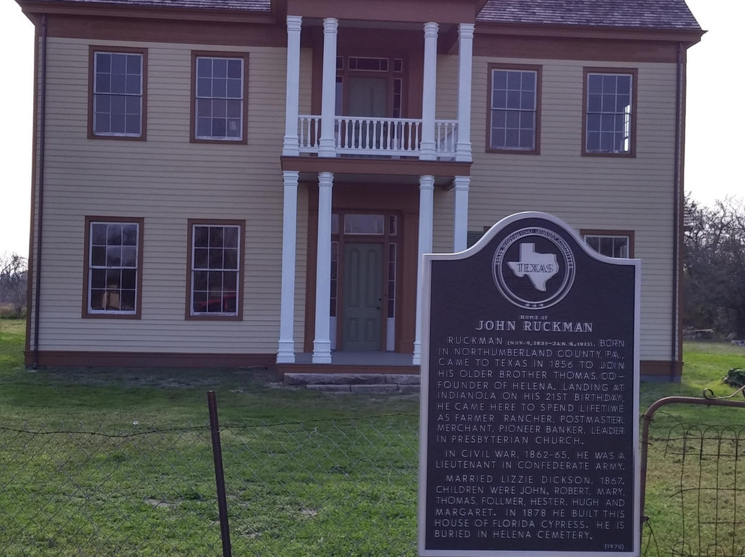 Helena-Karnes City必去景点