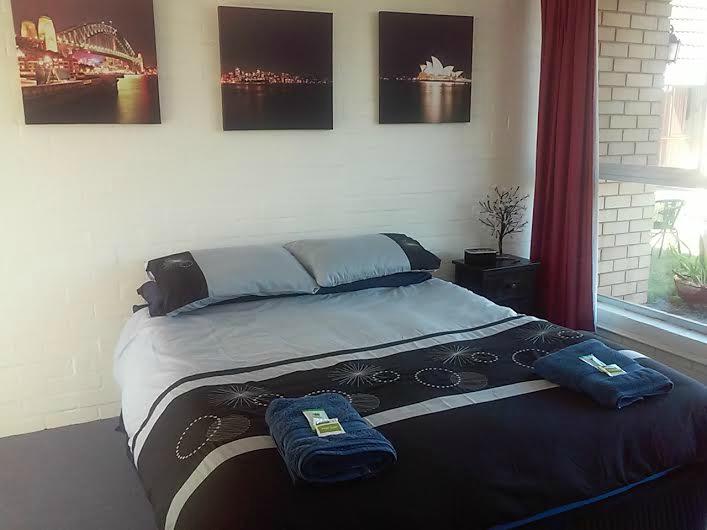 Barraba Motel-官方
