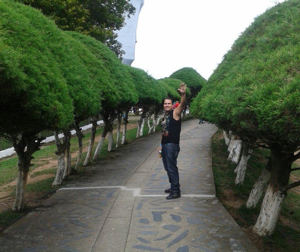 Monumento a la Virgen de la Paz景点图片