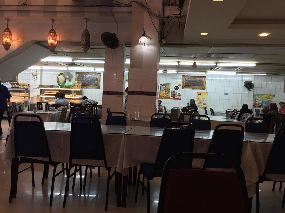 Khanjee Restoran 1