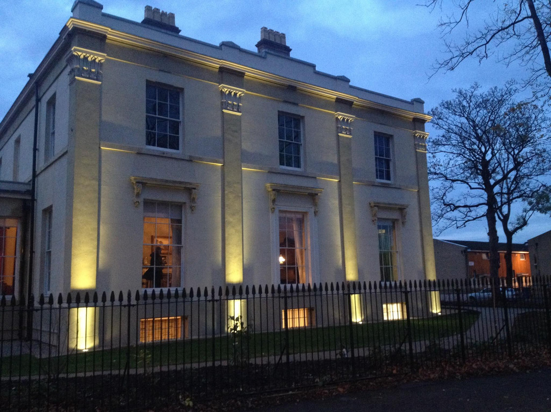 Elizabeth Gaskell's House景点图片