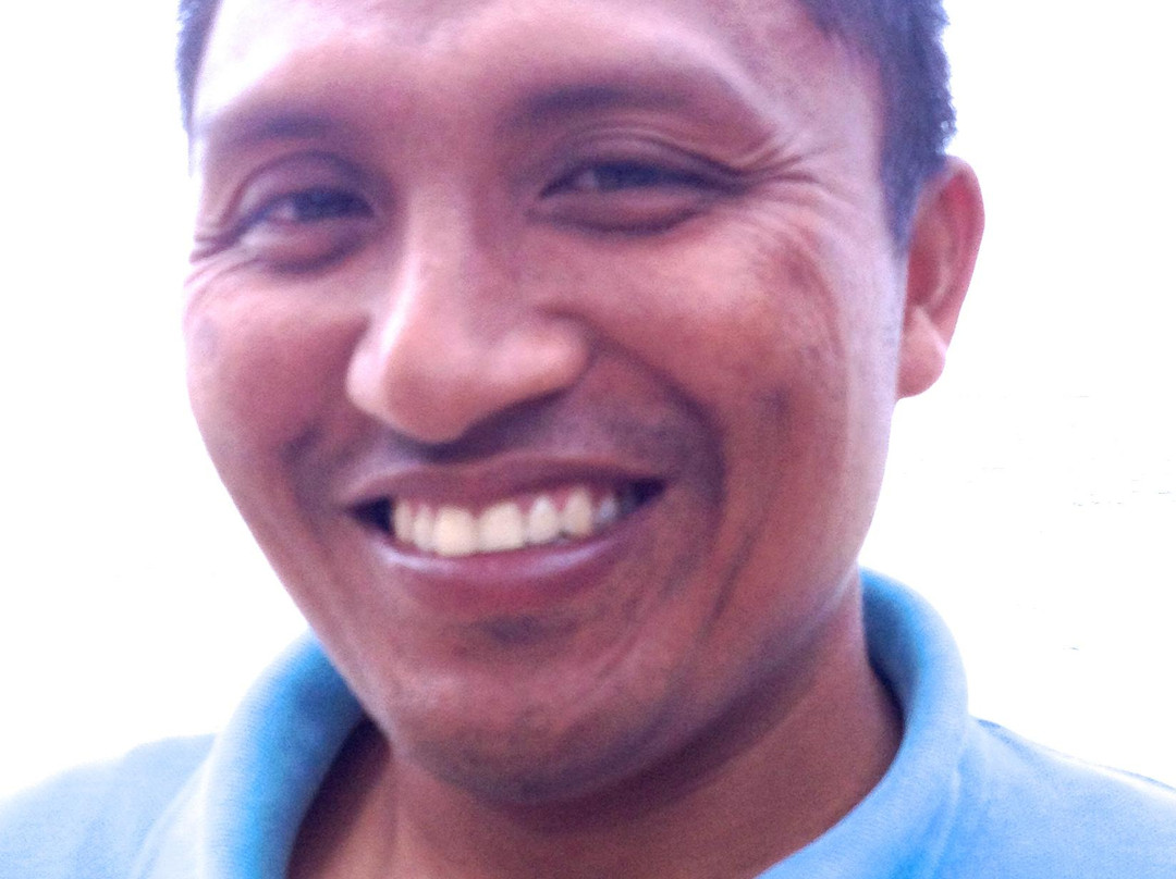 Putu Raka - Private Day Tours-登巴萨必去景点