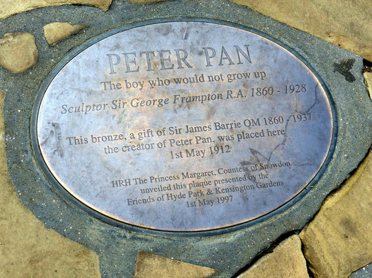 Peter Pan Statue-伦敦必去景点