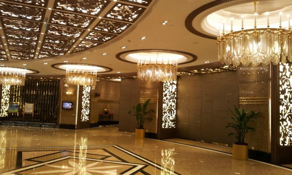 王宝和大酒店主图