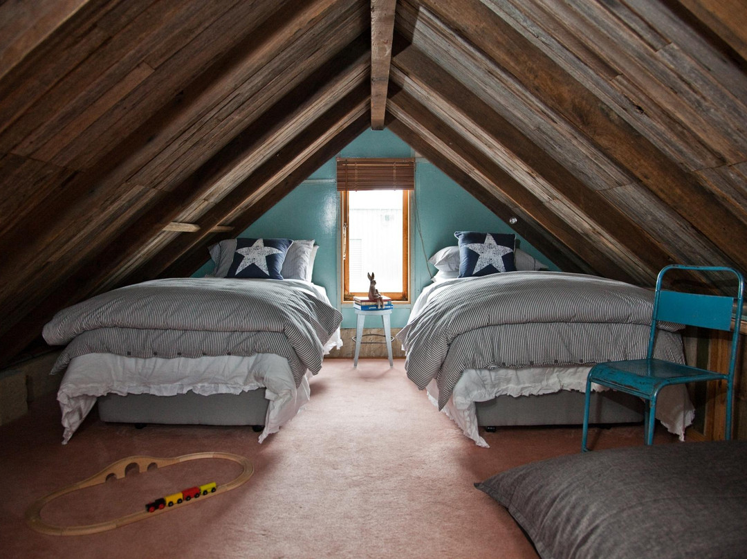 The Loft Cottages主图