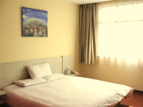 汉庭珠海拱北口岸酒店主图