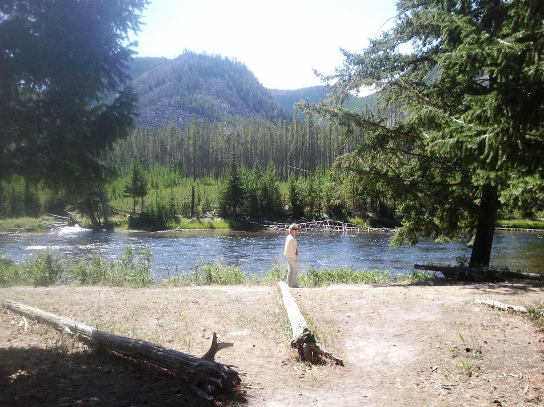 Grand Loop Road-黄石国家公园必去景点