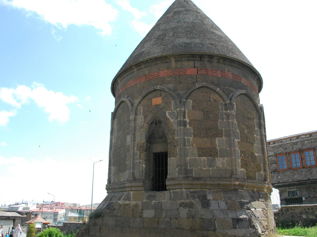 Three Tombs-Erzurum必去景点