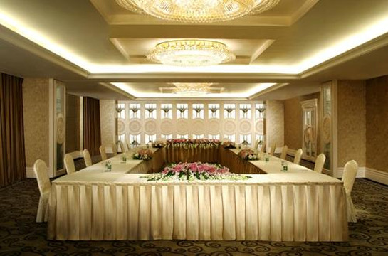 南京仁恒辉盛阁国际公寓主图