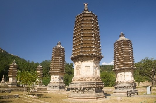 银山塔林-北京市必去景点