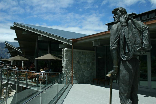 埃德蒙希拉里爵士纪念馆-库克山村庄必去景点