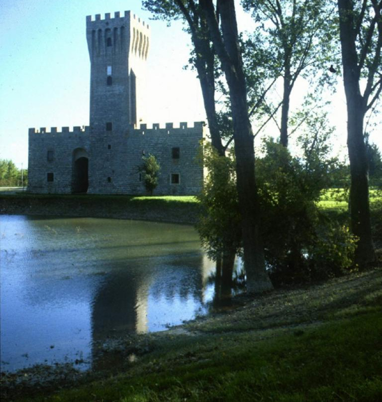 Castello Di San Martino Della Vaneza景点图片