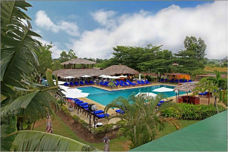 利伯维尔餐馆和美食-Beach Club