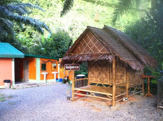 Raipreda Homestay-客卧