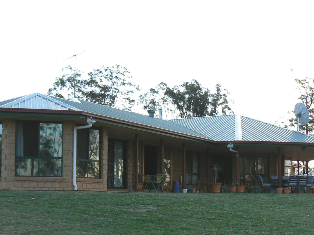 Hillsdale Hideaway Bed & Breakfast