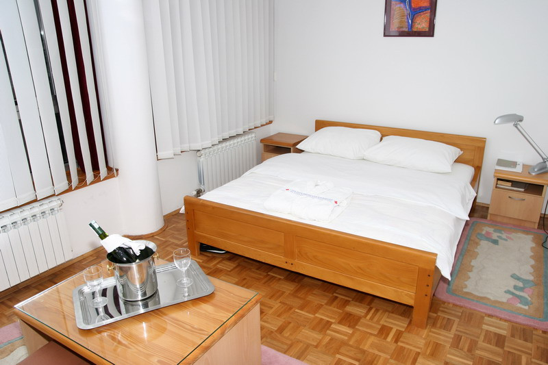 Olimpus Apartmani BD