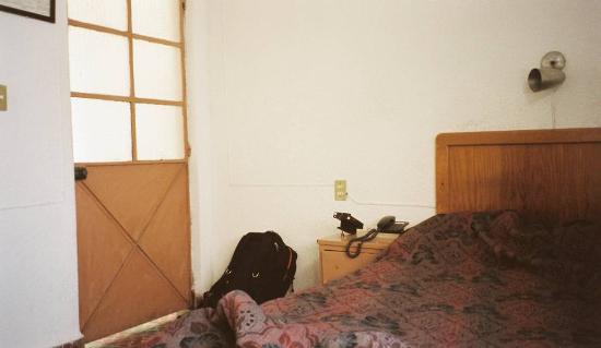 Hotel Mary y Hotel Valesco-客卧