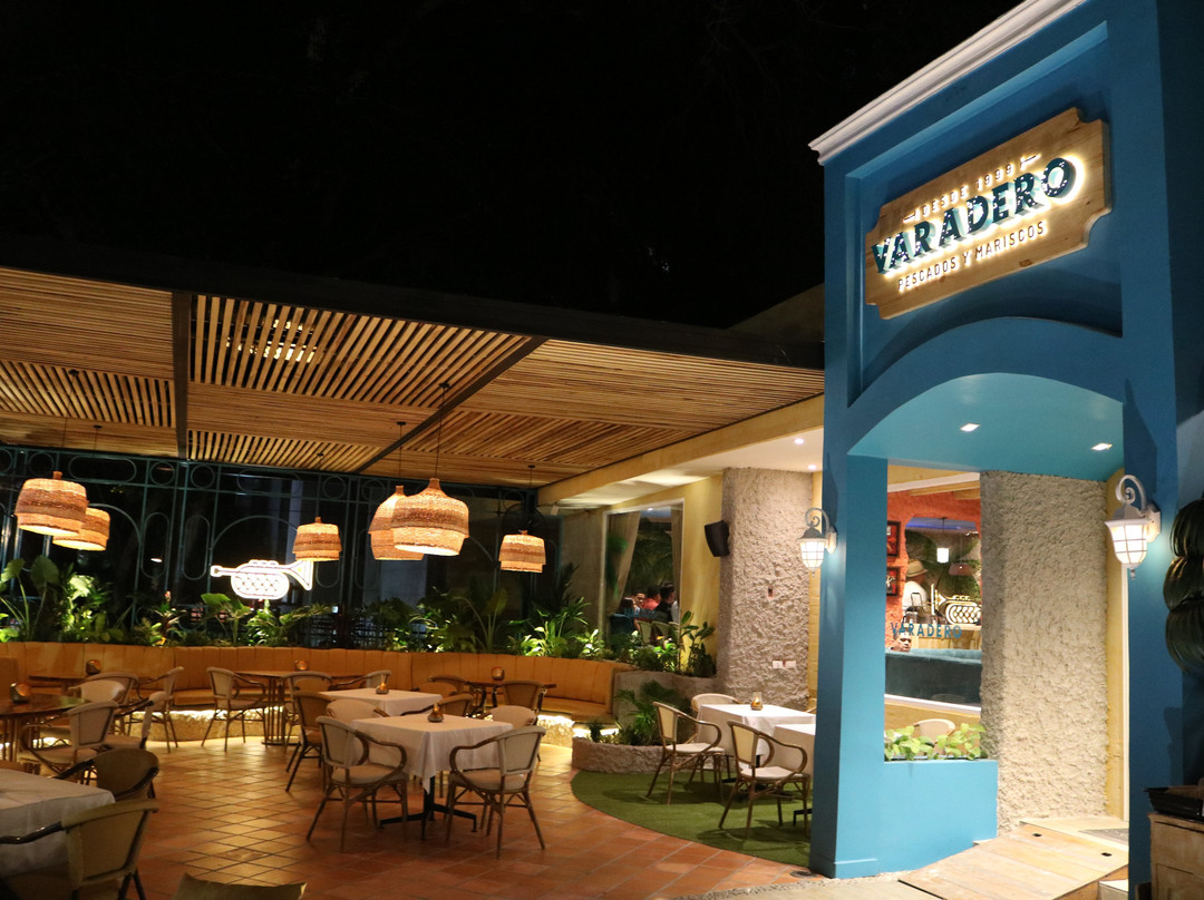 Varadero Pescados & Mariscos