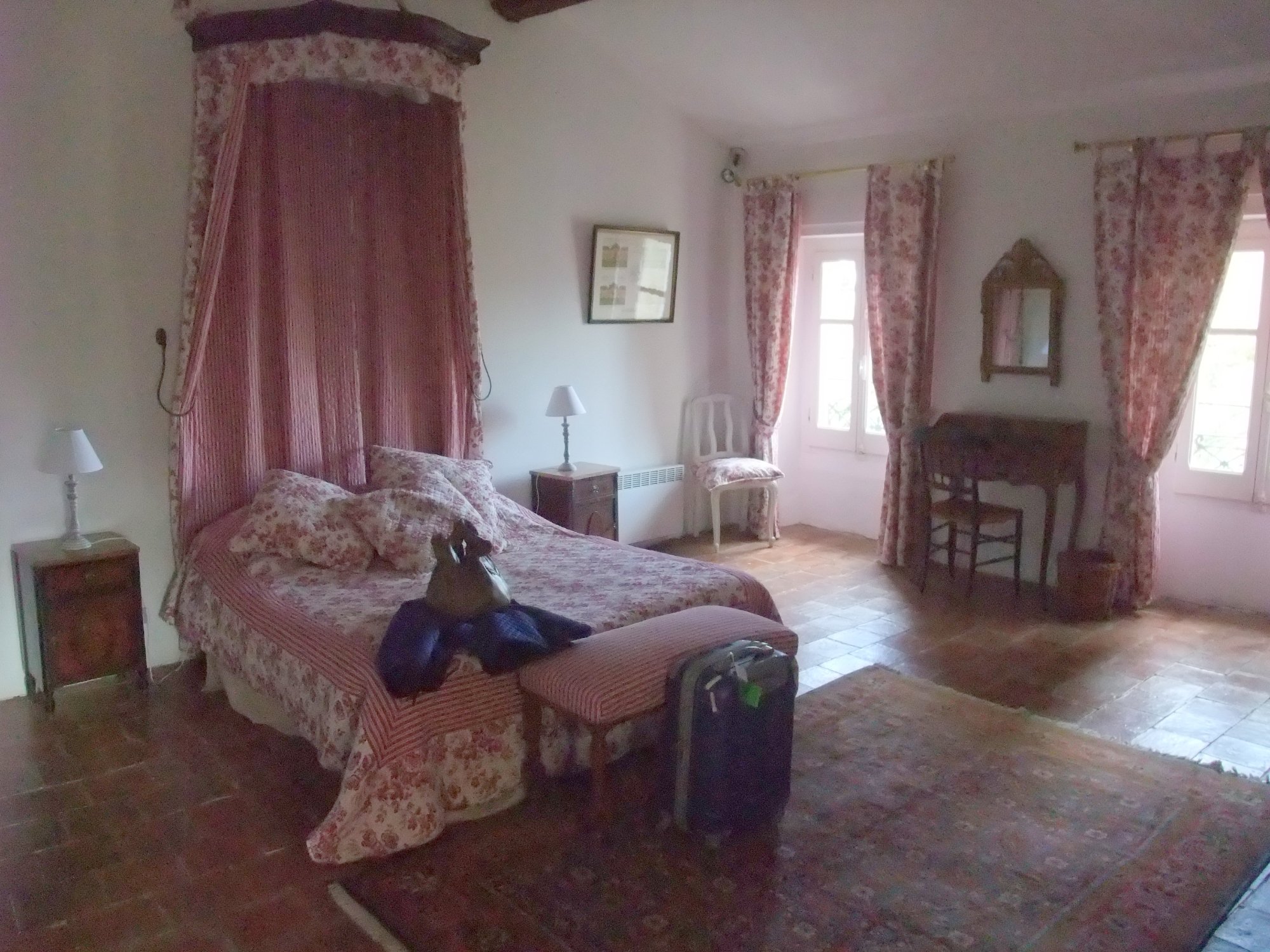 Chez Laurence Jonqueres d'Oriola-官方