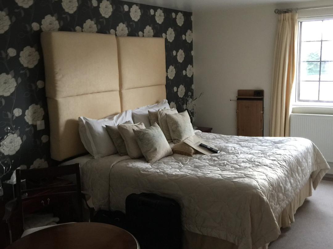 弗里福德希斯餐馆和美食-La Fontana Italian Restaurant & Accomodation