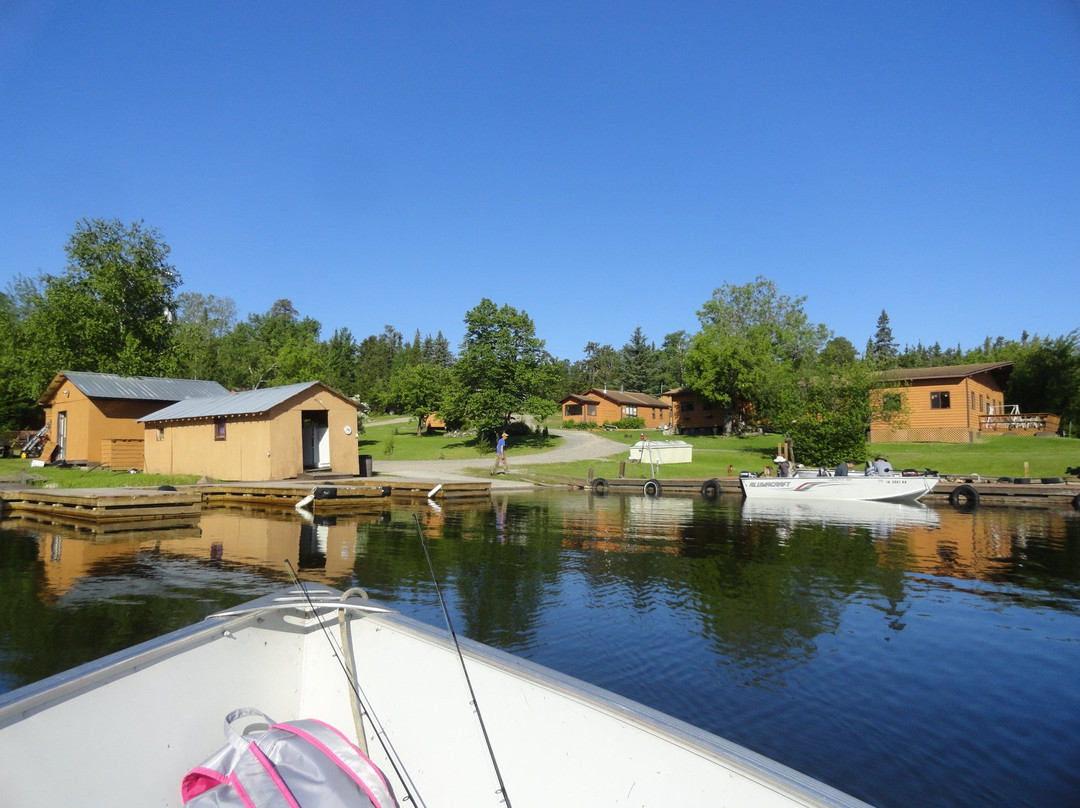 Therrien's Forest Lake Lodge
