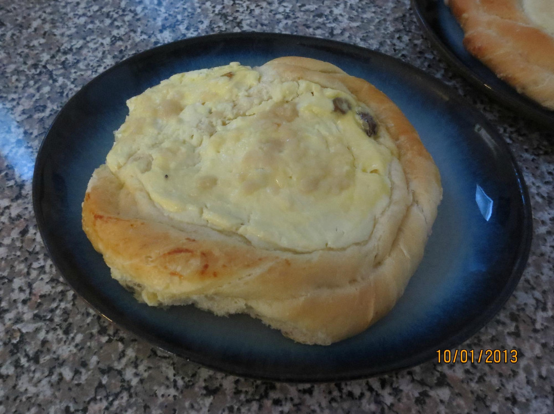 New Britain餐馆和美食-Roly Poly Bakery