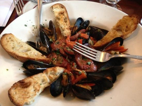 诺斯黑文餐馆和美食-Bellinis Italian Cuisine and Pizza