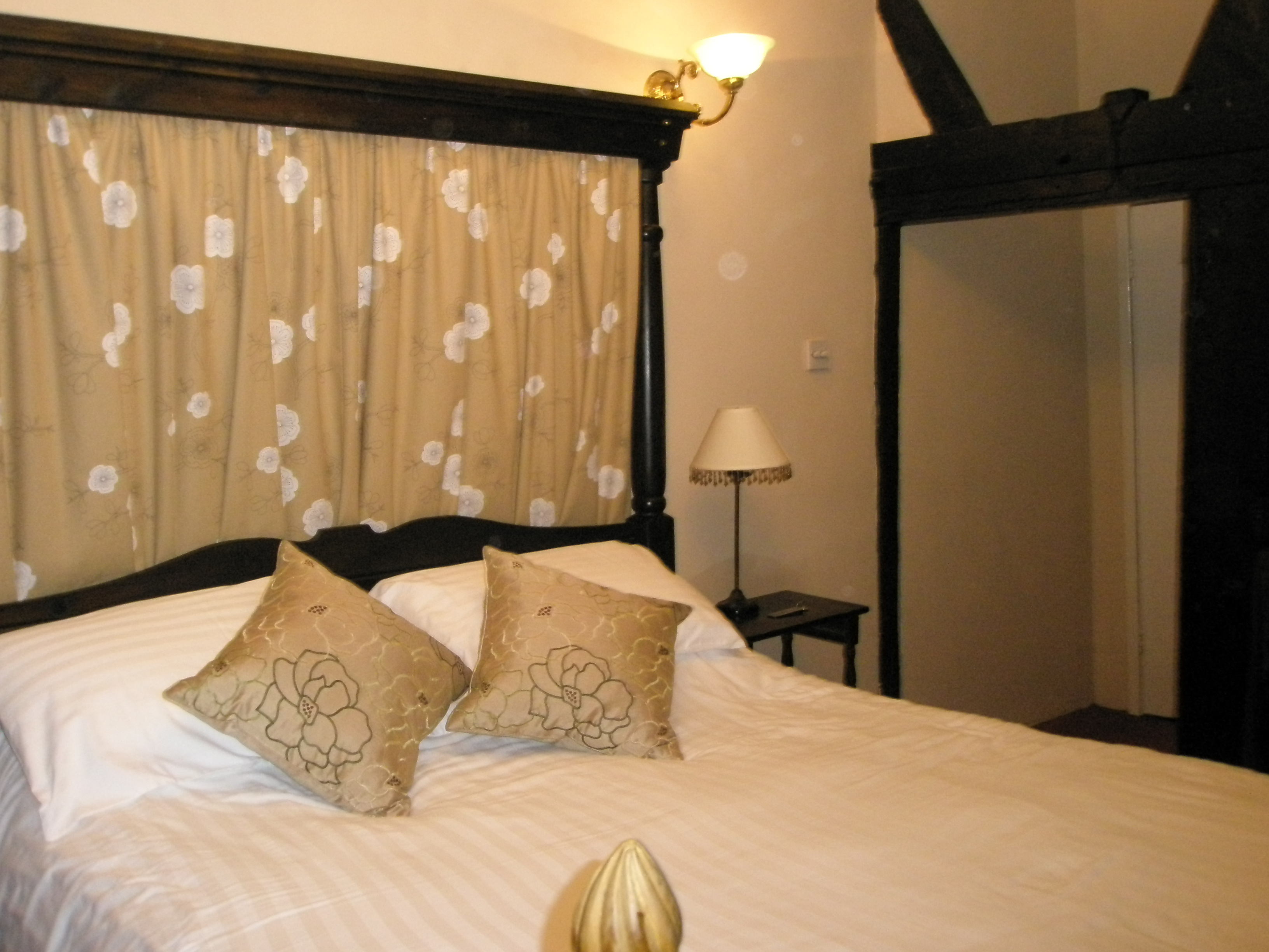 Tudor House Hotel and Restaurant-客卧