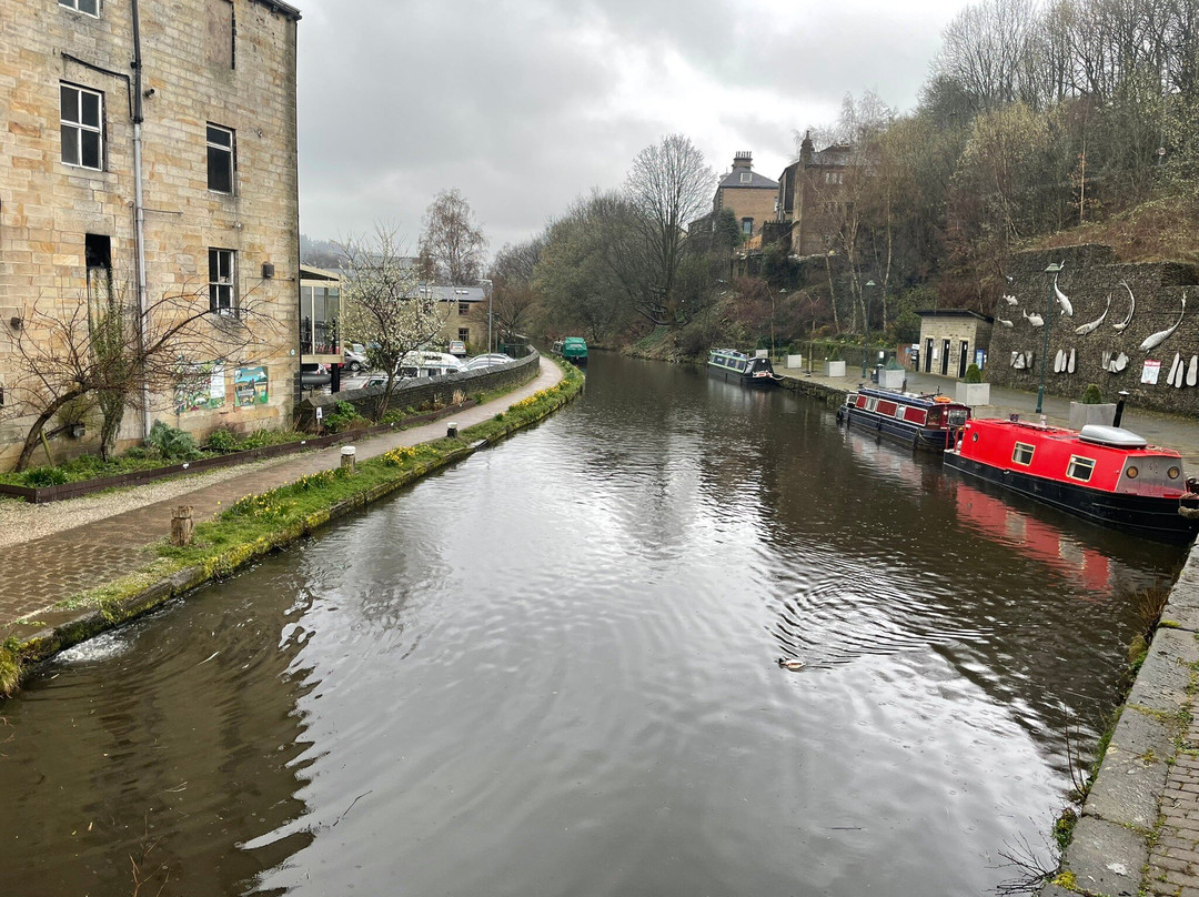 Rochdale Canal Loch 19 - Todmorden Loch景点图片