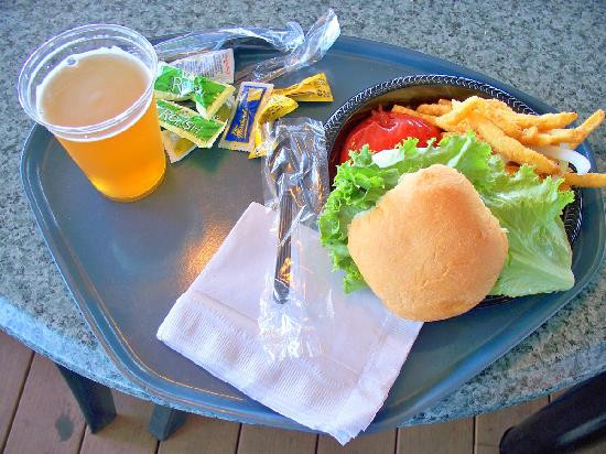 S.S. Badger: Lake Michigan Carferry-拉丁顿必去景点