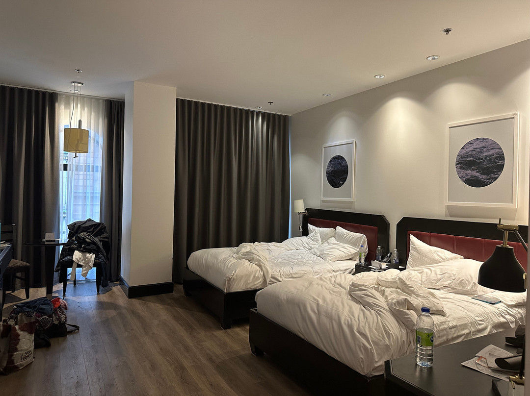 普雷斯迪阿梅斯套房酒店主图