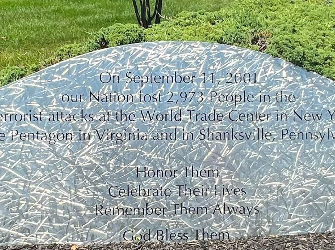 Garden of Reflection 9/11 Memorial景点图片