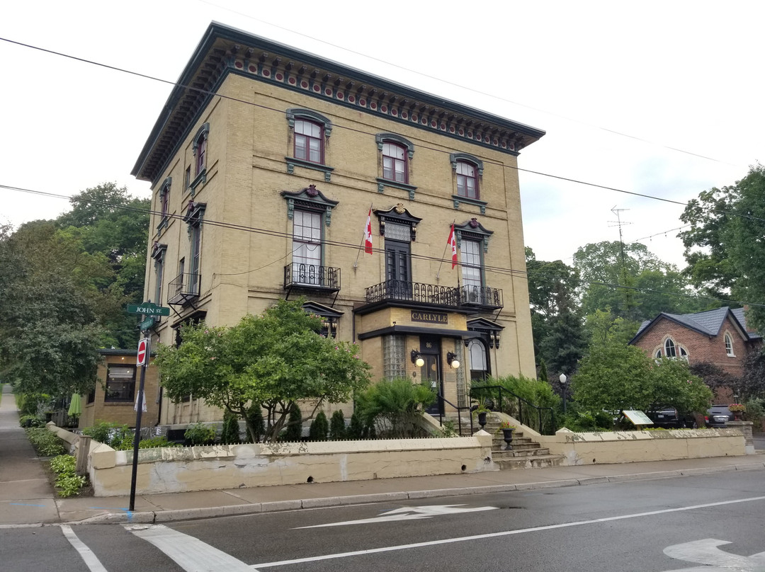 Hotel Carlyle & Restaurant主图