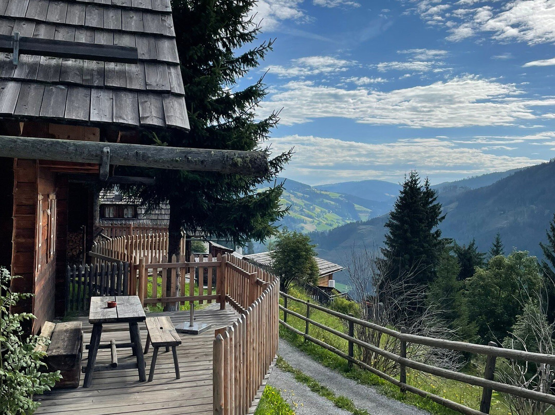 阿尔姆多尔夫瑟尼尔泽特酒店主图